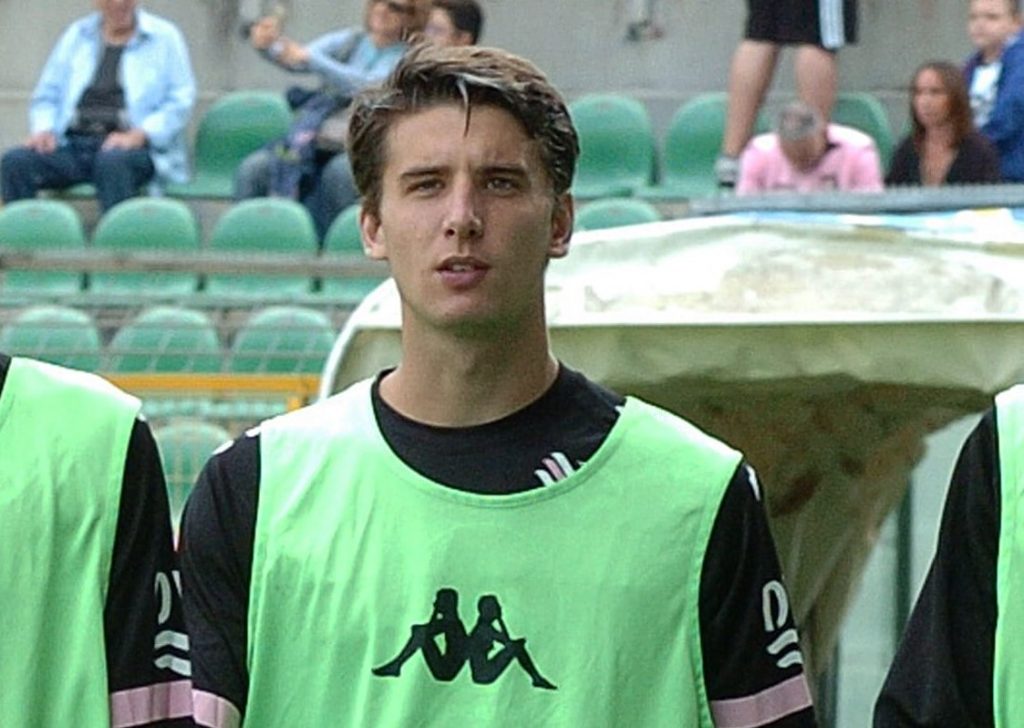 Manuel Peretti, difensore centrale classe 2000