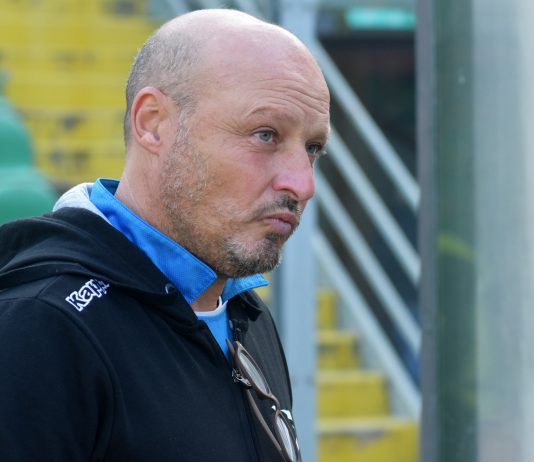 Il Palermo alza la voce:”Nei confronti del mister commenti indecenti” Pergolizzi