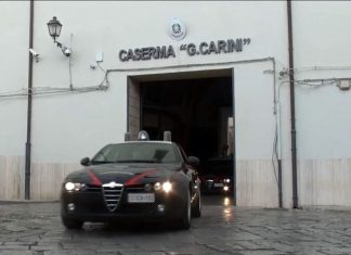 “Blindata” la caserma Carini: chiusi in ufficio carabinieri e ufficiali