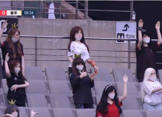 In Corea hanno… risolto tutto: bambole gonfiabili sugli spalti – FOTO/VIDEO