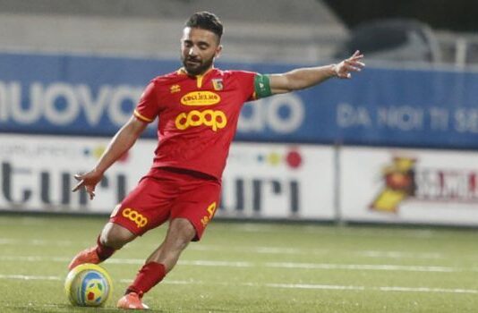 Palermo a caccia di un mediano: interesse per due centrocampisti di Serie C