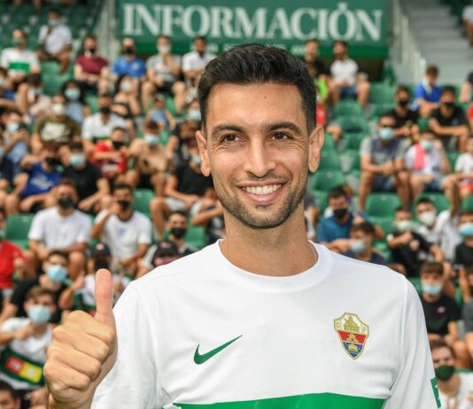 Pastore si presenta all’Elche: “Spero di ripetere le stagioni fatte a Palermo”