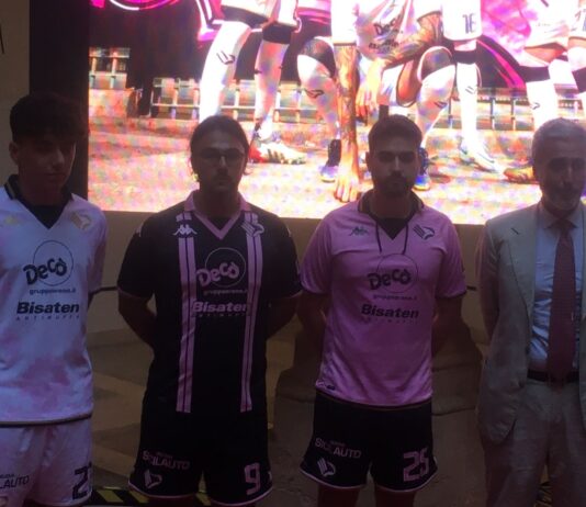 presentazione maglie